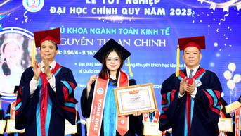Hơn 50% sinh viên ĐH Kinh tế Quốc dân tốt nghiệp loại xuất sắc