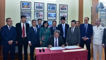 Bộ Tư pháp dâng hương, báo công tại Khu di tích cơ quan Bộ Tư pháp ở Tuyên Quang