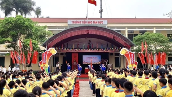 Phu Tho៖ សាលាបឋមសិក្សា Tan Duc ចូលឆ្នាំសិក្សាថ្មីប្រកបដោយទំនុកចិត្ត