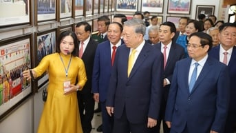 Tổng Bí thư Tô Lâm dự buổi lễ kỷ niệm 80 năm Ngày truyền thống ngành Văn hóa