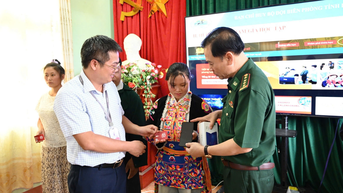 ដំណើរផ្លាស់ប្តូរឌីជីថលនៅព្រំដែន Lai Chau