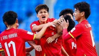 U.18 베트남, 한국과 친선경기…감독 깜짝 호감도 상승: 최고 수준