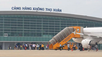 អាកាសយានដ្ឋាន Tho Xuan ក្រុង Dong Hoi បាន​ផ្អាក​ប្រតិបត្តិការ​ជា​បណ្ដោះអាសន្ន ដើម្បី​បញ្ចៀស​ព្យុះ​លេខ ៥