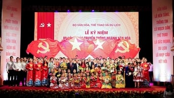 Bộ VHTTDL: Khuyến khích, tạo điều kiện cho các điển hình tiên tiến tiếp tục phát huy, lan toả, nêu gương trong xã hội