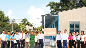 Vững mái ấm, trọn nghĩa tình