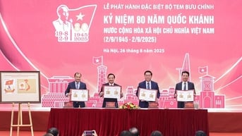Phát hành bộ tem bưu chính kỷ niệm 80 năm Quốc khánh 2.9
