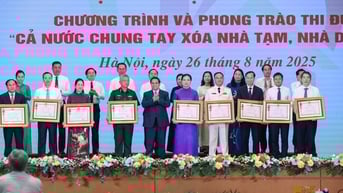 Ngành Ngân hàng đồng hành xóa nhà tạm, nhà dột nát trên cả nước