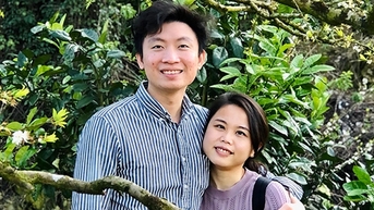 Chuyện tình đẹp của Tiến sĩ 9X Phan Đỗ Phúc bên bà xã người nước ngoài cùng nghề