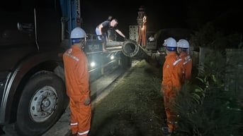 Trên 1,3 triệu khách hàng của EVNNPC đã được cấp điện trở lại sau bão số 5