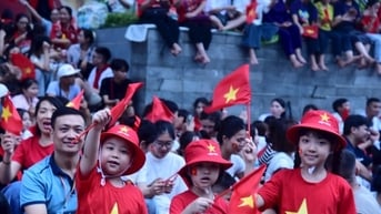 Không khí phấn khởi, nao nức trước giờ sơ duyệt