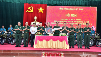អគ្គនាយកដ្ឋានភស្តុភារ និងវិស្វកម្ម៖ ប្រគល់ម៉ូតូកង់២ នៅខេត្តវិញឡុង