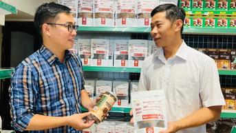 Khai trương cửa hàng trưng bày sản phẩm OCOP Gia Lai ở phường Quy Nhơn