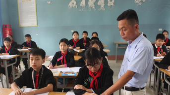 Nhà giáo được hưởng chế độ đặc thù, ưu đãi vượt trội từ Nghị quyết 71-NQ/TW