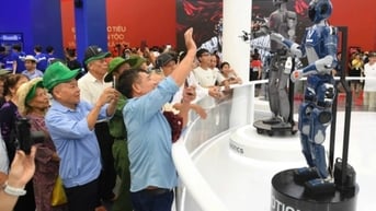 Vingroup ghi dấu ấn kiến tạo tại Triển lãm Thành tựu đất nước