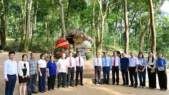 ក្រសួងការបរទេស Tuyen Quang រៀបចំសកម្មភាពអបអរសាទរខួបលើកទី 80 នៃការបង្កើតសេវាការទូតវៀតណាម