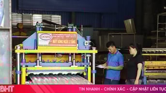 Sau bão, thị trường vật liệu xây dựng tăng đột biến, giá ổn định