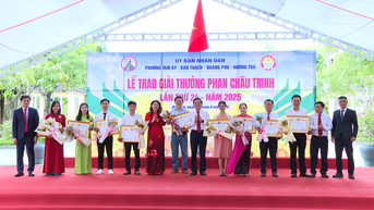 បុគ្គលចំនួន 184 នាក់បានទទួលពានរង្វាន់ Phan Chau Trinh លើកទី 24 ។