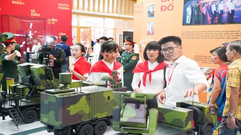Nhiều khí tài công nghệ cao được Viettel trình diễn tại Triển lãm thành tựu đất nước 80 năm