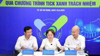 នំ​ព្រះខែ​ទទួល​បាន​កិត្យានុភាព​កាន់​តែ​ខ្លាំង​ជាមួយ 'សញ្ញា​ពណ៌ខៀវ​នៃ​ការ​ទទួល​ខុស​ត្រូវ'