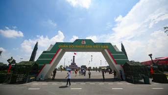 [Ảnh] Hành trình 80 năm vẻ vang của Quân đội nhân dân Việt Nam qua Triển lãm thành tựu đất nước