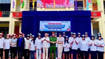 ការ​ពង្រឹង​ការ​ឃោសនា​អំពី​ច្បាប់ និង​ការ​ទប់ស្កាត់​បារី​អេឡិចត្រូនិក​នៅ​ដើម​ឆ្នាំ​សិក្សា