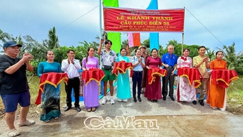 Khánh thành cầu, bàn giao nhà tình thương và trao quà tại U Minh