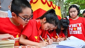 “80 năm rạng rỡ non sông”: Kết nối lịch sử với công chúng bằng công nghệ số