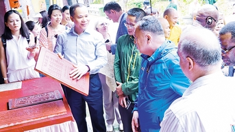 Miền di sản níu chân du khách muôn phương