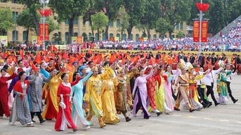 13 khối quần chúng rạng rỡ trong buổi Tổng duyệt A80