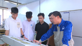 កម្ចីអនុគ្រោះសម្រាប់និស្សិត និស្សិតអនុបណ្ឌិត និងអ្នកស្រាវជ្រាវជីវសាស្រ្តក្នុងវិស័យ STEM
