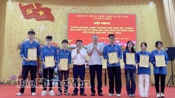 Xã Hồng Minh: Khen thưởng 179 học sinh có thành tích xuất sắc năm học 2024 - 2025