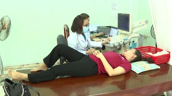 Tầm soát ung thư miễn phí cho nữ công nhân