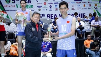 Bích Tuyền, Bích Thuỷ, Khánh Đang được vinh danh tại SEA V.League 2025