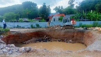 Lấp "hố tử thần" trên Quốc lộ 3B qua Thái Nguyên