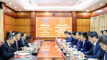 Điện Biên - Luông-pha-bang: Trao đổi kinh nghiệm tổ chức chính quyền địa phương hai cấp