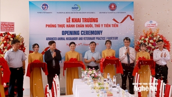 ពិធីបើកបន្ទប់ពិសោធន៍បសុព្យាបាល និងបសុព្យាបាលកម្រិតខ្ពស់នៅសាកលវិទ្យាល័យ Vinh