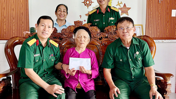 Thiết thực thi đua chào mừng đại hội