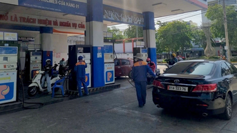 Chiều 7-8, xăng RON 95-III vượt mốc 20.000 đồng/lít