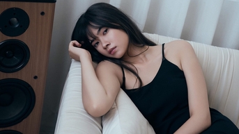 Nhan sắc đời thường của nữ diễn viên mang 2 dòng máu trong 'Mang mẹ đi bỏ'