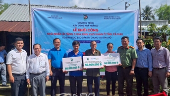 Ninh Quoi បានចាប់ផ្តើមសាងសង់ផ្ទះសប្បុរសធម៌ចំនួន ៣