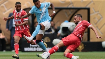 Man.City âm thầm làm lại