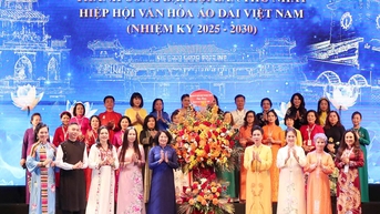 សមាគមវប្បធម៍ Ao Dai វៀតណាមបានបើកដំណើរការ៖ តភ្ជាប់ អភិរក្ស និងផ្សព្វផ្សាយបេតិកភណ្ឌ