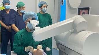 Ứng dụng công nghệ hiện đại, AI trong chẩn đoán, điều trị bệnh mắt