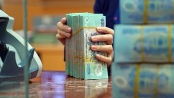 Rủi ro chậm trả trái phiếu: Bất động sản vẫn là tâm điểm