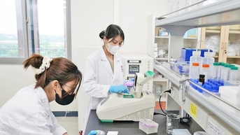 Thu hút nhân tài khoa học và công nghệ: