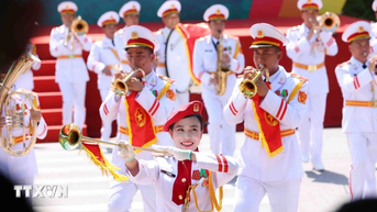 ការបើកមហោស្រពតន្ត្រីប៉ូលីសពិភពលោកឆ្នាំ 2025 នៅផ្លូវដើរ Hoan Kiem