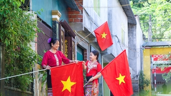 រីករាយទិវាបុណ្យឯករាជ្យជាតិ ដែលទឹកជំនន់បានកន្លងផុតទៅ