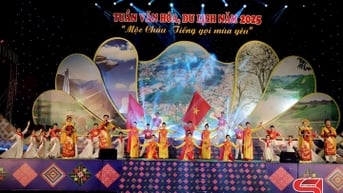 Ấn tượng chương trình nghệ thuật “Tâm tình miền đất Mộc Châu”