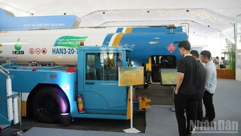 Khám phá dàn xe đặc biệt của Vietnam Airlines tại Triển lãm A80