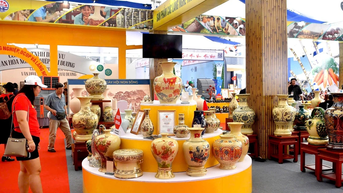 [រូបថត] Chu Dau Ceramics - មោទនភាពនៃអត្តសញ្ញាណវៀតណាមនៅឯពិព័រណ៍ A80
